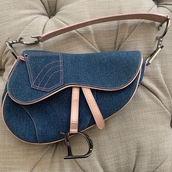 Dior Handbags - Dior Saddle Bag